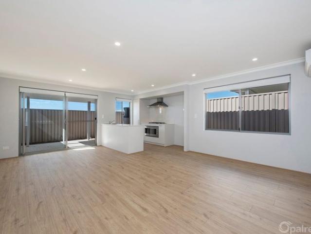 Fresh, Modern Living in the Heart of Karnup