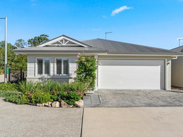 Fresh, Modern Living Prime Location