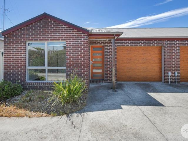 Fresh, Modern & Move In Ready