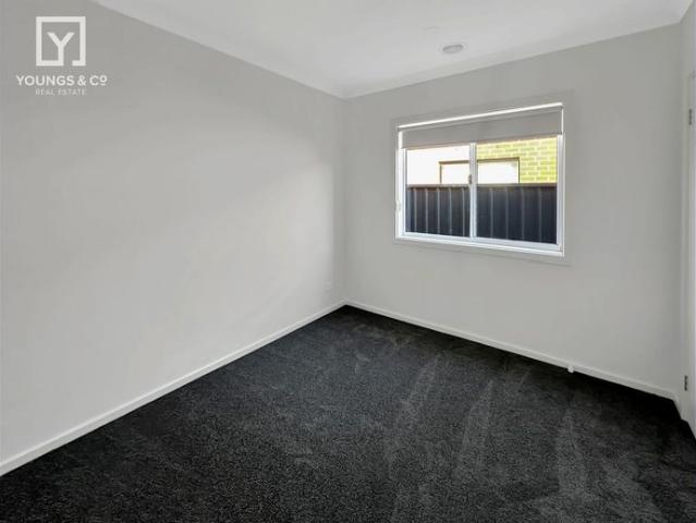 Fresh, Modern & Ready to Move In