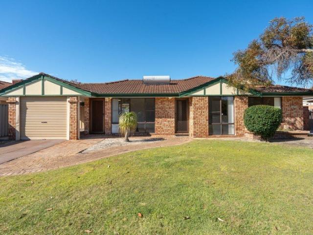Fresh, Modern & Ready to Move In 3x1 Home in Leeming!