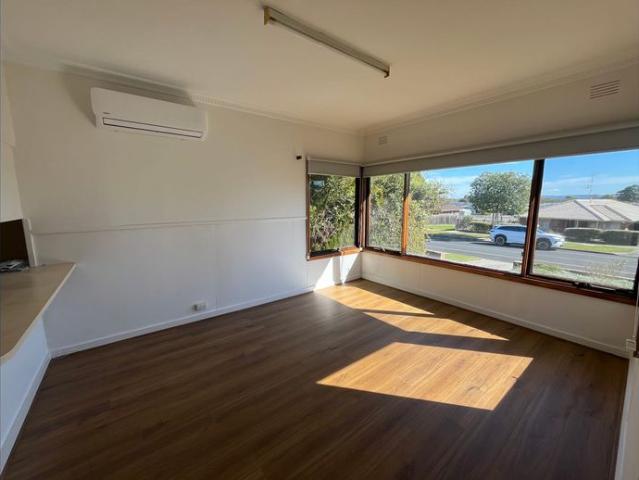 Fresh & Spacious Right Here in Traralgon