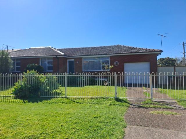 Freshly Painted 3 Bedroom Home