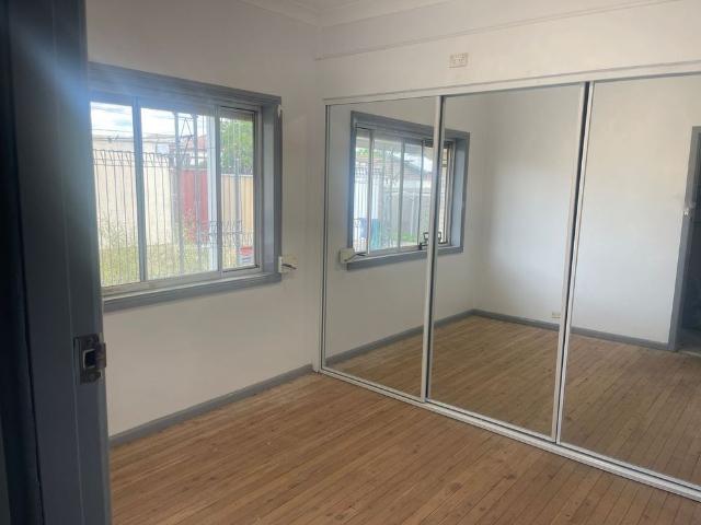 Freshly Painted 3 Bedroom House