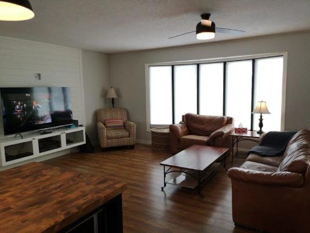 Freshly Painted 3 Bedroom Upstairs Suite on a Corner Lot — 3 Bedrooms Main Floor