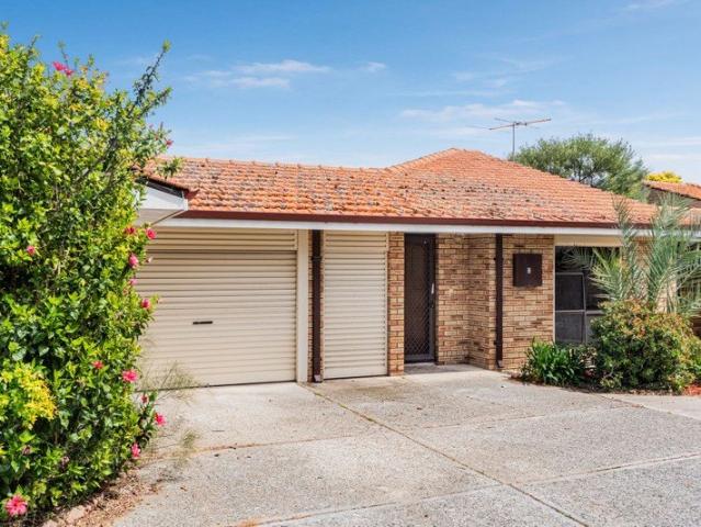 Freshly Painted 3x1 Villa with Huge Alfresco Entertaining Area