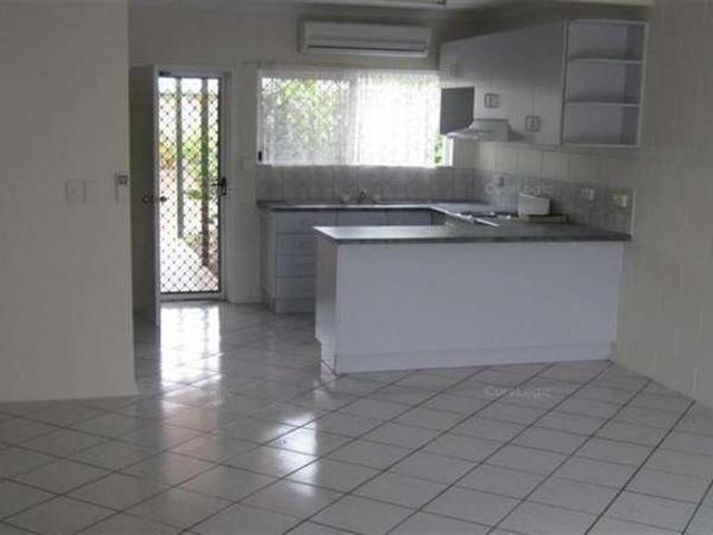 Freshly painted 2 bedroom townhouse