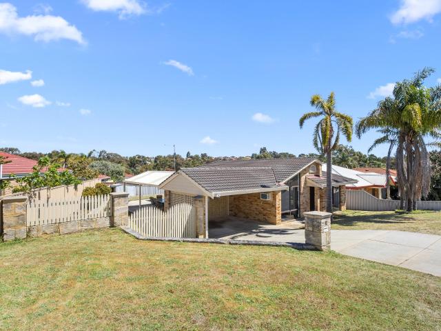 Freshly Painted 4 bedroom, 2 bathroom family home