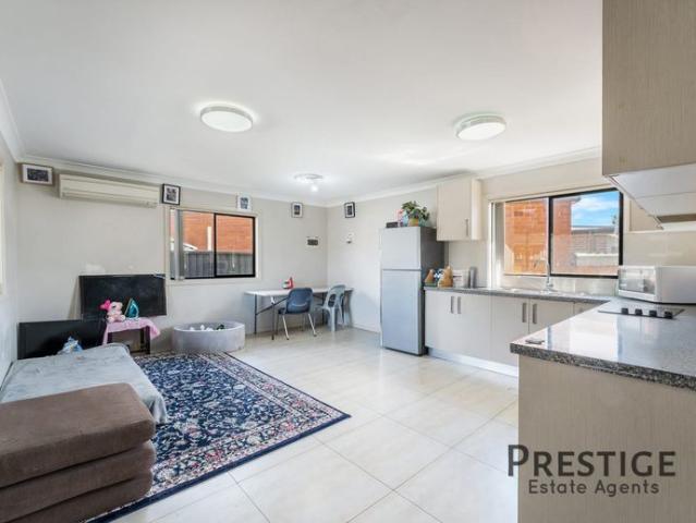 Freshly Painted Granny Flat in Prime Smithfield Location Ready to Move In!
