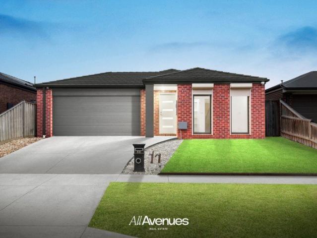 Freshly Painted Family Home with Spacious Backyard!
