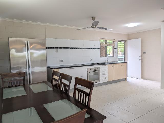 FRESHLY PAINTED & NEATLY PRESENTED TWO BEDROOM UNIT