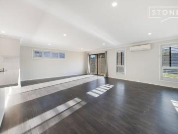 Freshly Painted Plenty of Living Space!