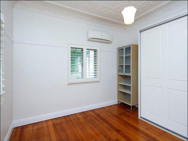 Freshly Painted & Ready to Enjoy in Paddington