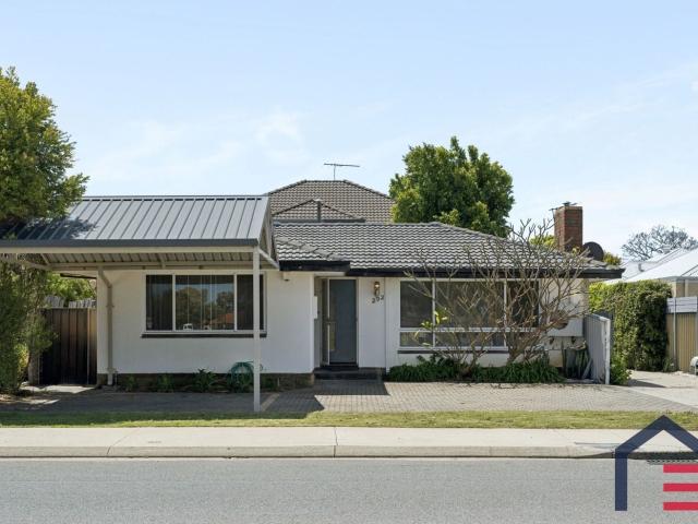 Freshly Painted Three Bedroom Family Home