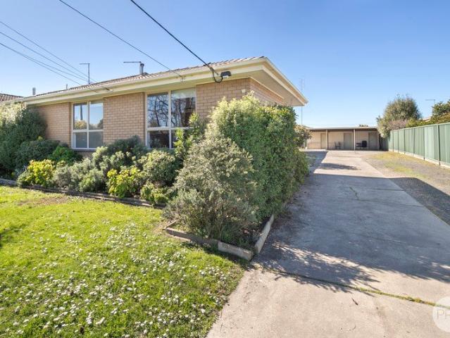 FRESHLY PAINTED TWO BEDROOM HOME