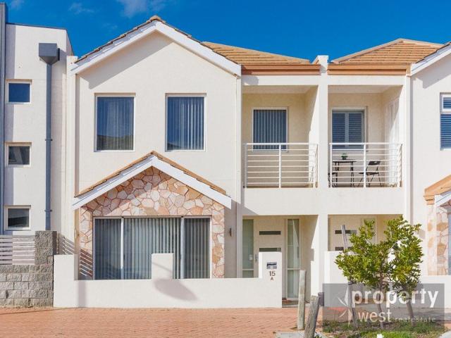 FRESHLY PAINTED TWO STOREY TOWNHOUSE IN CENTRAL JOONDALUP!