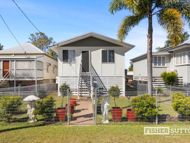 Freshly Presented Allenstown Charmer with Plenty of Potential