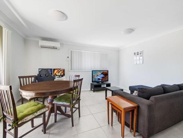 Freshly presented granny flat