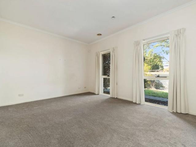 Freshly refreshed and ready for a relaxed coastal lifestyle Move in now