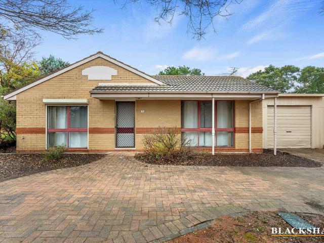 Freshly Refreshed Family Home in the Heart of Florey