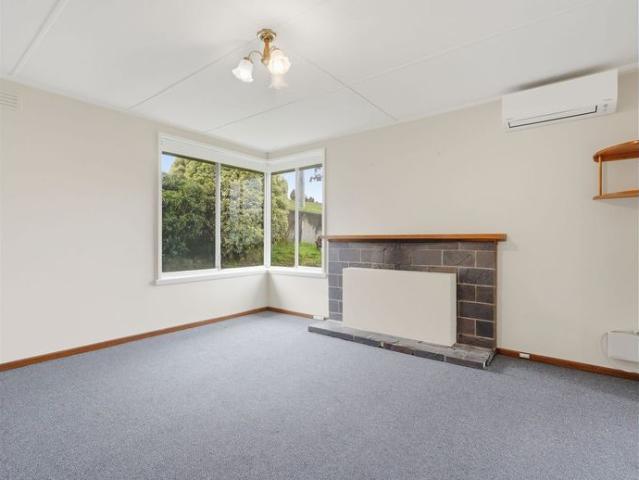 Freshly Refreshed Family Home in Convenient Location