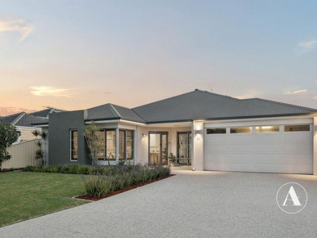 FRESHLY RENOVATED! 4 BED + 2 BATH + STUDY + THEATRE + GAMES