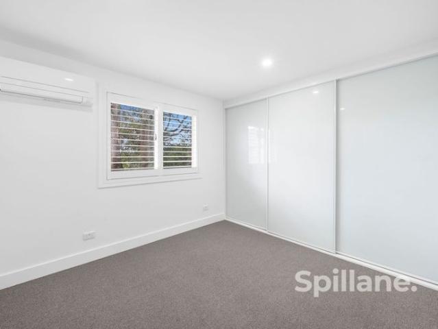 Freshly Renovated 1 Bedroom Unit