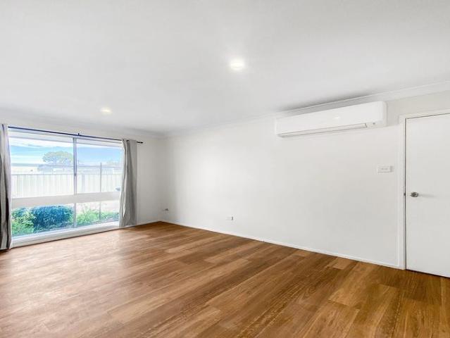 Freshly Renovated 2 Bedroom Unit