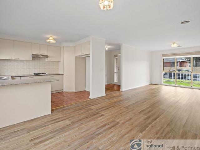 Freshly Renovated 2 Bedroom Unit in a Prime Location