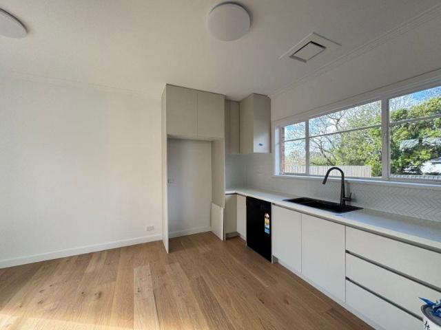 Freshly Renovated 3 Bedroom Home in Convenient Blackburn North Location