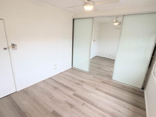 Freshly Renovated 3 Bedroom Half House with Water Usage Included