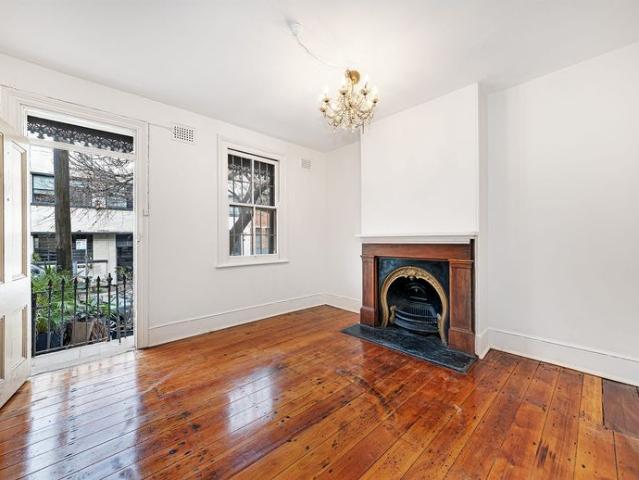 Freshly Renovated Three Bedroom Terrace