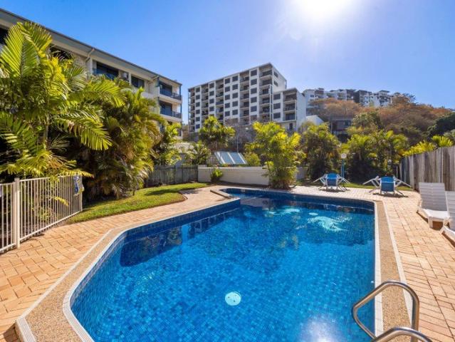 Freshly renovated unit in the heart of Townsville City