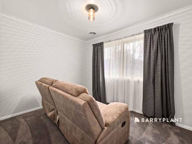 Freshly Renovated with Fantastic Entertaining Space