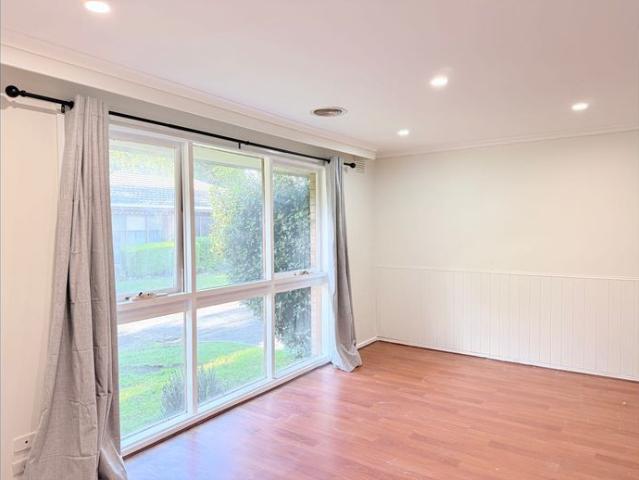 Freshly Renovated Your Next Perfect Home!