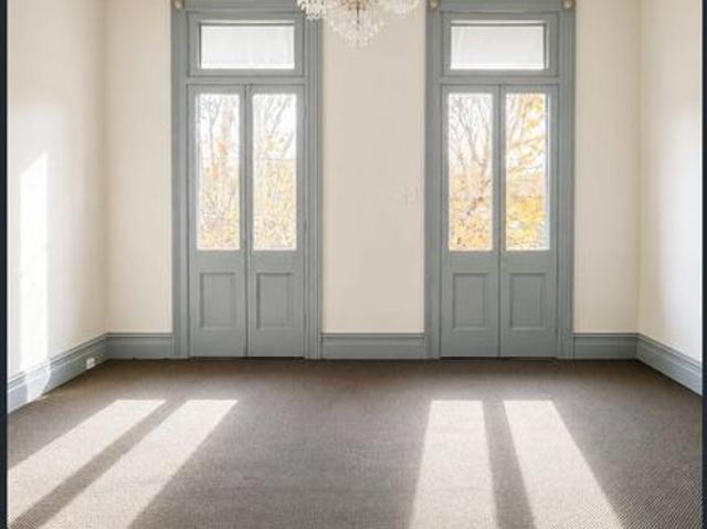 Freshly Renovated Apartment – 2 Bedroom