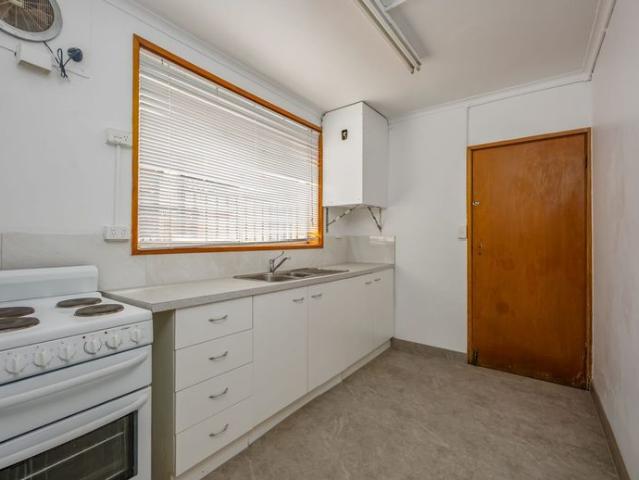 Freshly Renovated Apartment in the Heart of Preston
