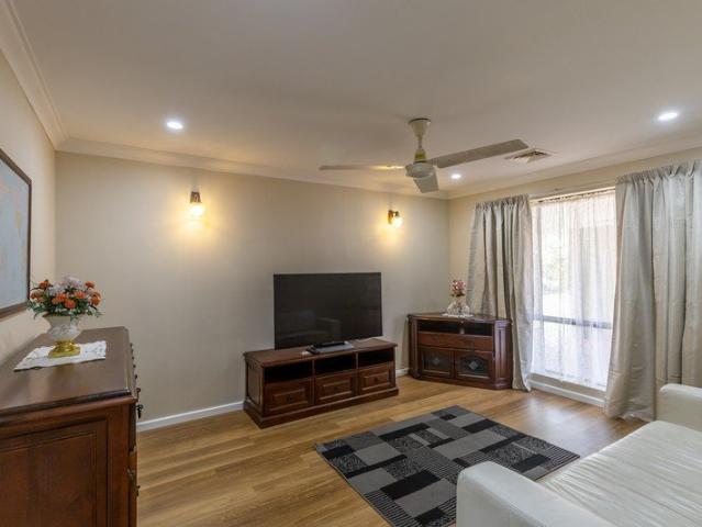 Freshly Renovated & Beautifully Presented!