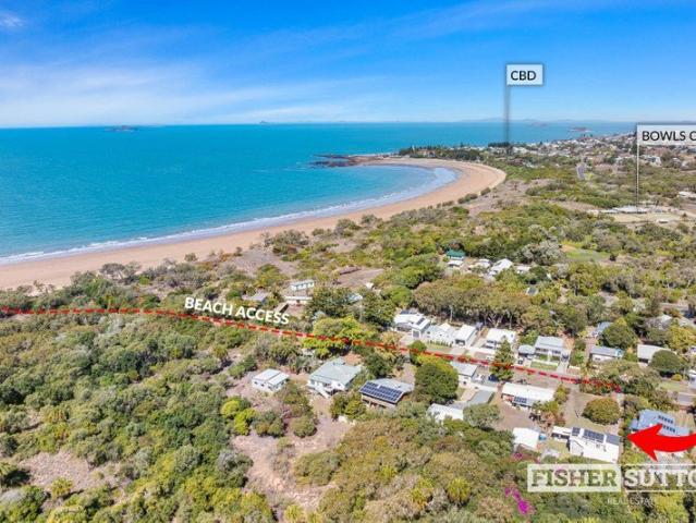 Freshly Renovated Beach House on 1,012m² Approx. 300m to Fisherman's Beach