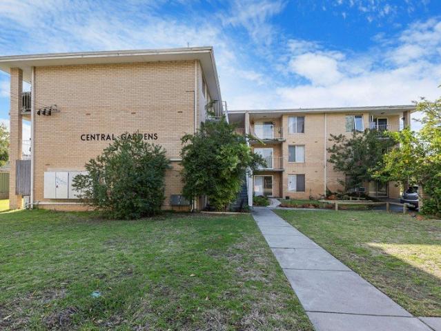 Freshly Renovated Central, Easy Care Living in the Heart of Maylands