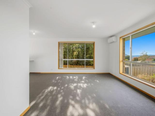 Freshly Renovated & Conveniently Located