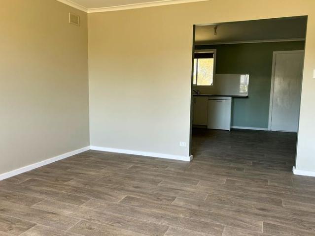 Freshly Renovated & Conveniently Located