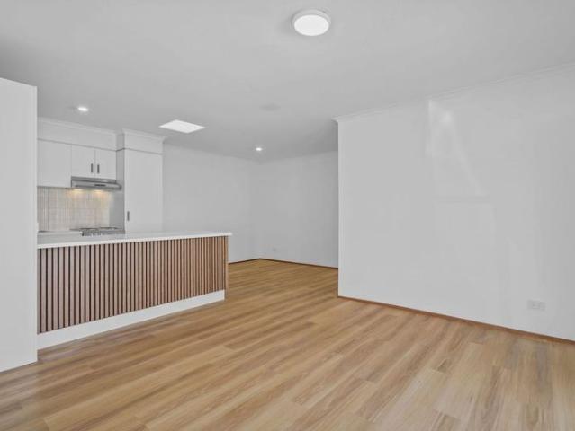 Freshly Renovated Duplex with a Large Fully Fenced Yard
