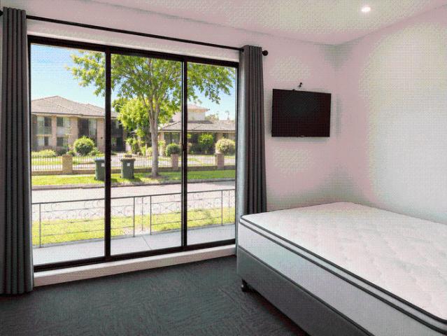 Freshly Renovated Ensuite Room with Private Bathroom & Queen Bed