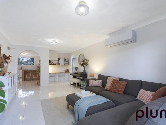 Freshly Renovated Family Apartment