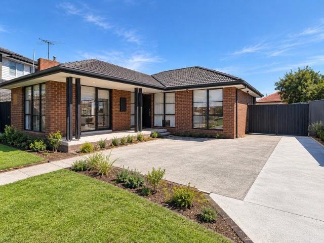 Freshly Renovated Family Home in a Convenient Gladstone Park Location