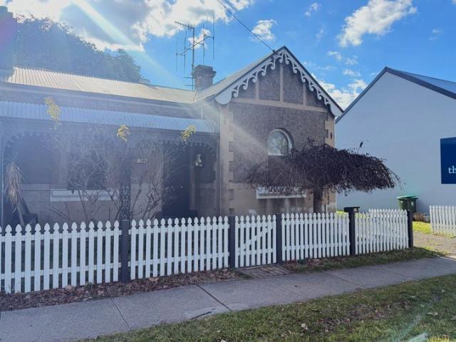 Freshly Renovated Family Home in a Convenient Location