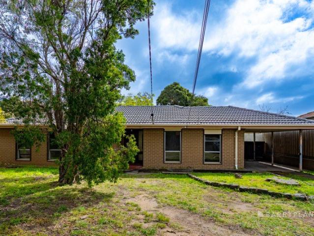Freshly Renovated Family Home in a Peaceful Court