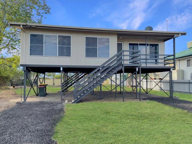 Freshly Renovated & Fully Furnished 3 Bedroom Home in Prime Narrabri Location
