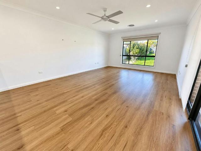 FRESHLY RENOVATED HOME CLOSE TO THE CBD